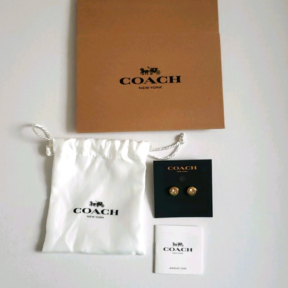 COACH AUTHENTIC Round gold color coach stud earing